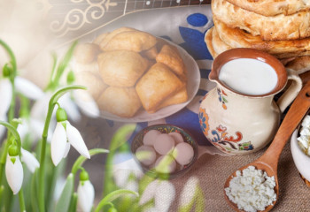 Главные символы Дня благодарности – кумыс, курт и подснежник