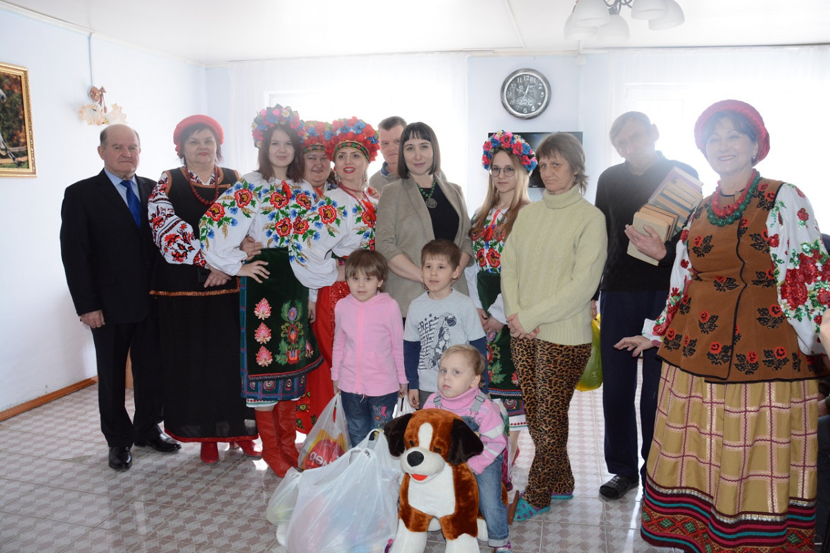 В Атырау украинское этнокультурное объединение организовало благотворительные мероприятия