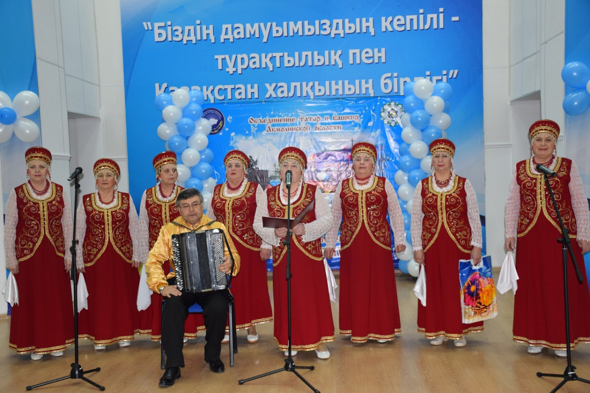 Татаро-башкирский вокальный ансамбль «Галиябану» получил статус народного