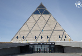 ИСЛАМБЕК САЛЖАНОВ: ПРОВОЗГЛАШЕНИЕ СТОЛИЦЫ ИМЕНЕМ ПЕРВОГО ПРЕЗИДЕНТА КАЗАХСТАНА — МУДРОЕ РЕШЕНИЕ