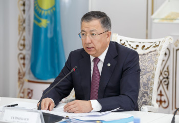 ЖАНСЕИТ ТУЙМЕБАЕВ: ПРОДОЛЖИТЬ КУРС ЕЛБАСЫ — НАША СТРАТЕГИЧЕСКАЯ ЗАДАЧА