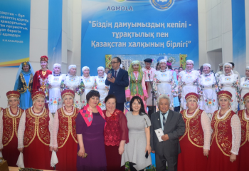 Признание в любви: Участники Гала-концерта посвящали свои песни Кокшетау