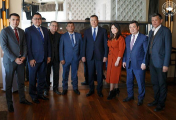 ЖАНСЕИТ ТУЙМЕБАЕВ ВСТРЕТИЛСЯ С ПРЕДСТАВИТЕЛЯМИ ВЕДУЩИХ ОТЕЧЕСТВЕННЫХ СМИ