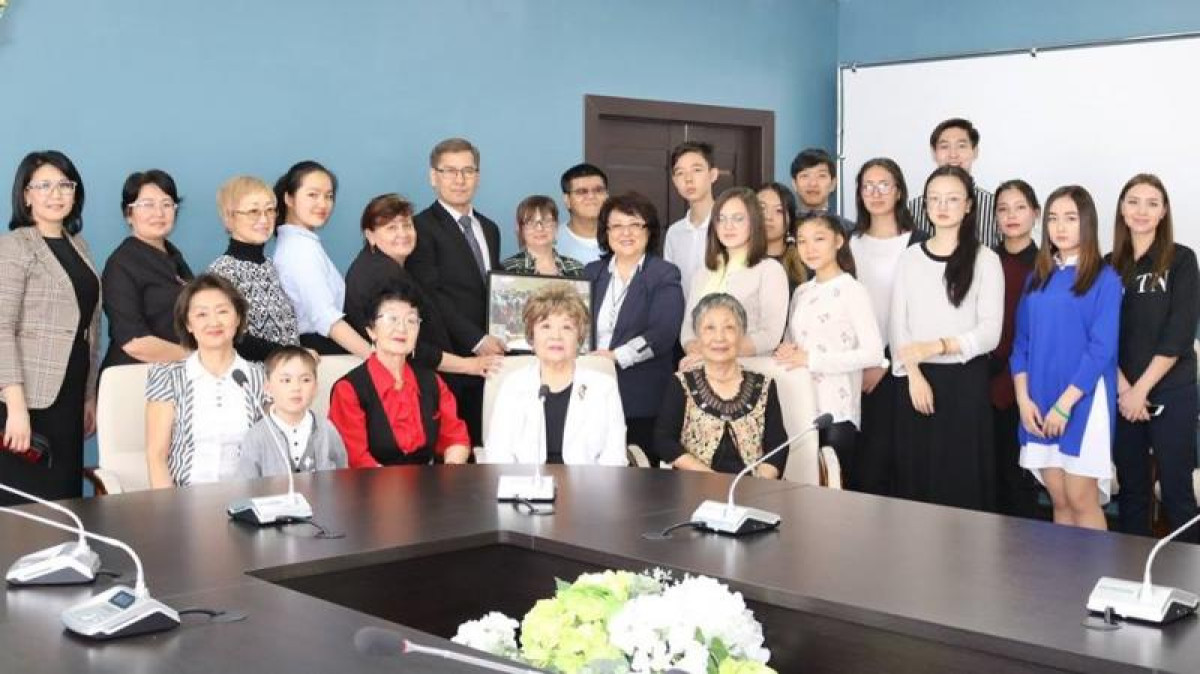 Карагандинский ансамбль «Мугунхва» вернулся с южнокорейского международного фестиваля