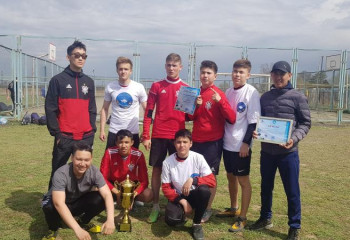 В Актобе на Кубок АНК прошел турнир по мини-футболу