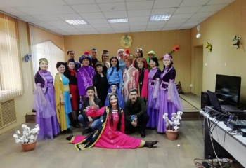 В Кокшетау Праздник единства народа Казахстана сотрудники КУИС посвятили загадочному Узбекистану