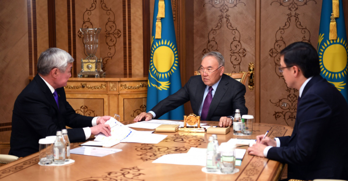 Елбасы Нурсултан Назарбаев принял министра труда и социальной защиты населения Бердибека Сапарбаева