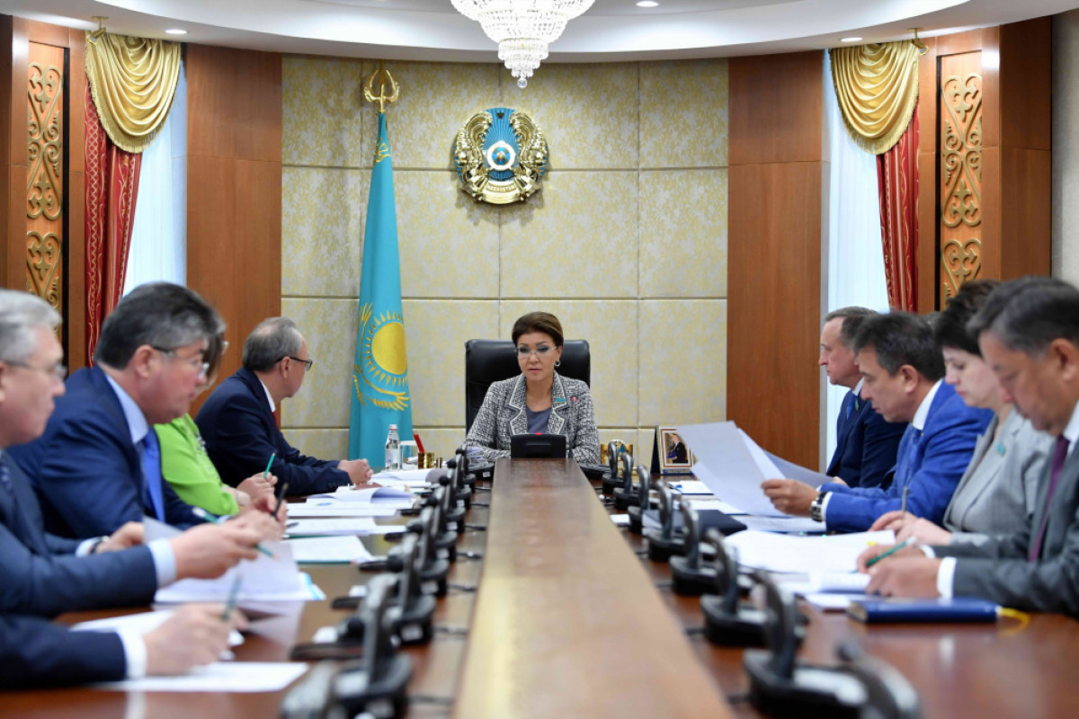 Елбасы Нурсултану Назарбаеву присвоят статус «Почетный сенатор»