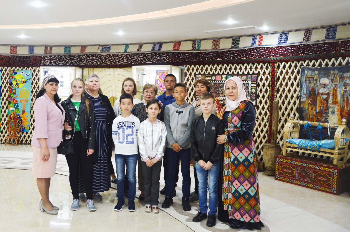 Дети детской деревни «SOS» посетили столичный Дом дружбы 