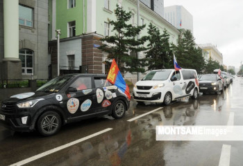 Международный автопробег «Зов предков» сделал остановку в Улан-Баторе