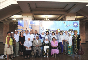 Этнокультурные объединения ВКО собрались за праздничным дастарханом в честь Курбан айта