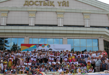 30-летие немецкого общественного фонда «Возрождение» в столице отметят X республиканским фестивалем немецкой культуры