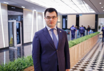 Самый молодой член АНК отмечает День рождения