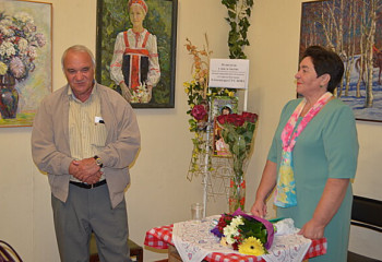 Известная костанайская поэтесса встретилась с творческой интеллигенцией Санкт-Петербурга