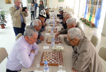 В Актау ветераны соревновались в шахматном турнире