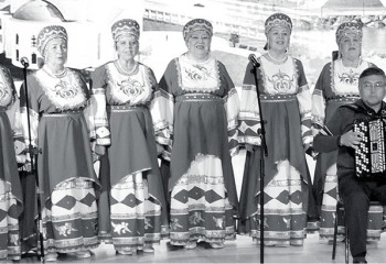 Народный ансамбль «Русская песня» отметил свое 25-летие