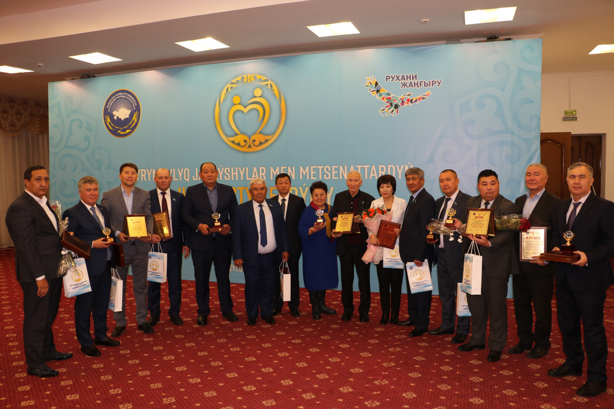 Аким Кызылординской области поручил разработать «Золотую книгу благотворительности»