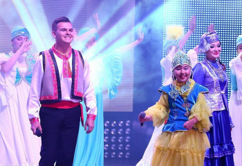 Константин Луца: Владеет казахским языком, почитает творчество Абая и пел в проекте «Голос»