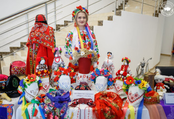 NATIONAL WOMEN'S HEADDRESS EXHIBITION HELD IN ASTANA