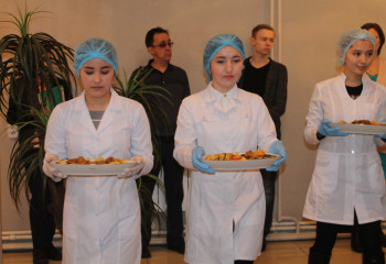 APK DEPARTMENT ORGANIZED A MASTER CLASS OF THE NATIONAL KAZAKH CUISINE