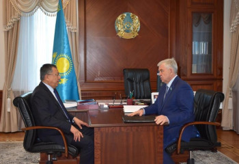 ZHANSEIT TUIMEBAYEV AND VLADIMIR BOZHKO DISCUSSED TOPICAL ISSUES OF APK’S ACTIVITY