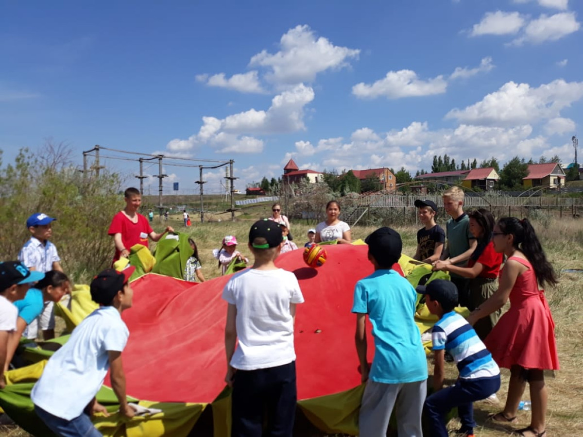 KOSTANAY REGIONAL MOTHERS' COUNCIL ORGANIZED FESTIVE FAMILY LUNCHES