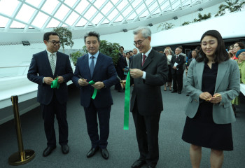 KOREAN CHOPSTICKS ARE UNIQUE CULTURAL HERITAGE 