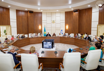  ‘Stars Do Not Fade’ in the capital's Friendship House