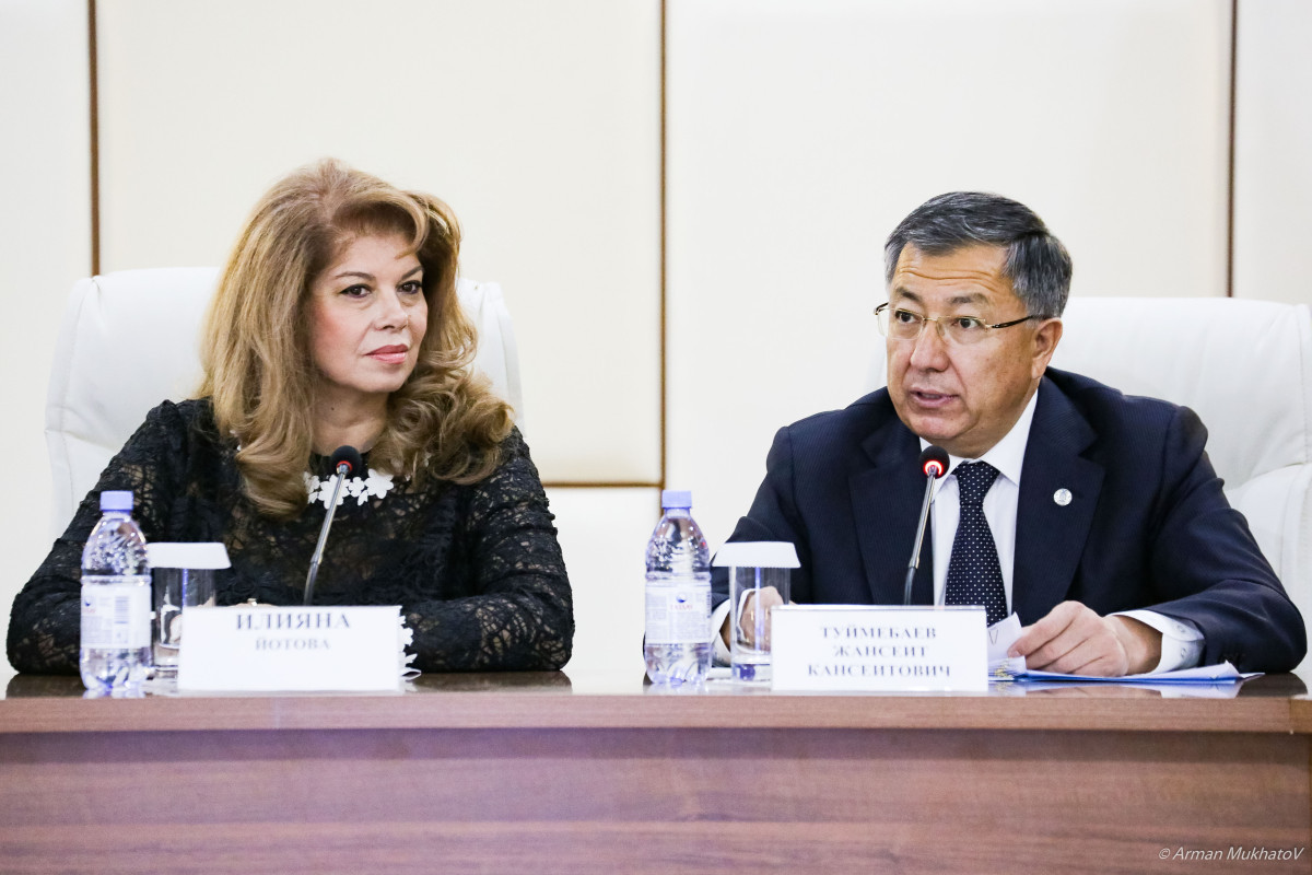 Zhanseit Tuimebayev Meets Vice President of Bulgaria