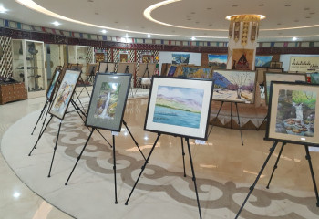  ‘Art without Borders’ Exhibition Held in Friendship House 