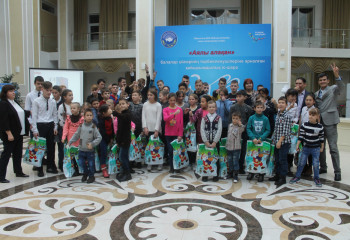 Philanthropists' Club APK organized a holiday for children from orphanages