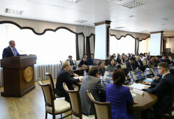 АНАТОЛИЙ БАШМАКОВ: ҚХА КАФЕДРАЛАРЫ ҚАЗАҚСТАНДЫҚ ПАТРИОТИЗМНІҢ АКАДЕМИЯСЫНА АЙНАЛДЫ