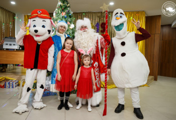 Астанадағы Достық үйінде жаңажылдық қайырымдылық шыршасы өтті