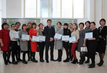 Тілдерді жеделдете оқытудың заманауи технологияларын әзірлеу семинар-тренинг өтті