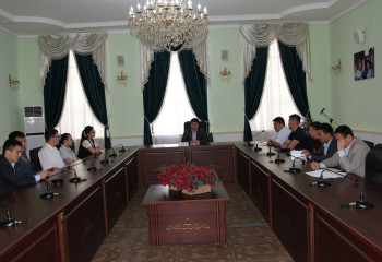 «Қазақ тіліндегі 100 жаңа оқулық» жобасы талқыланды