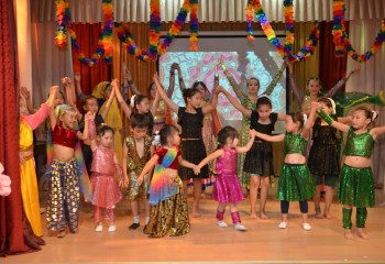 Үндістан стиліндегі этножаз