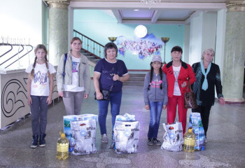 ШҚО этномәдени орталығы аз қамтылған отбасыларына көмек берді