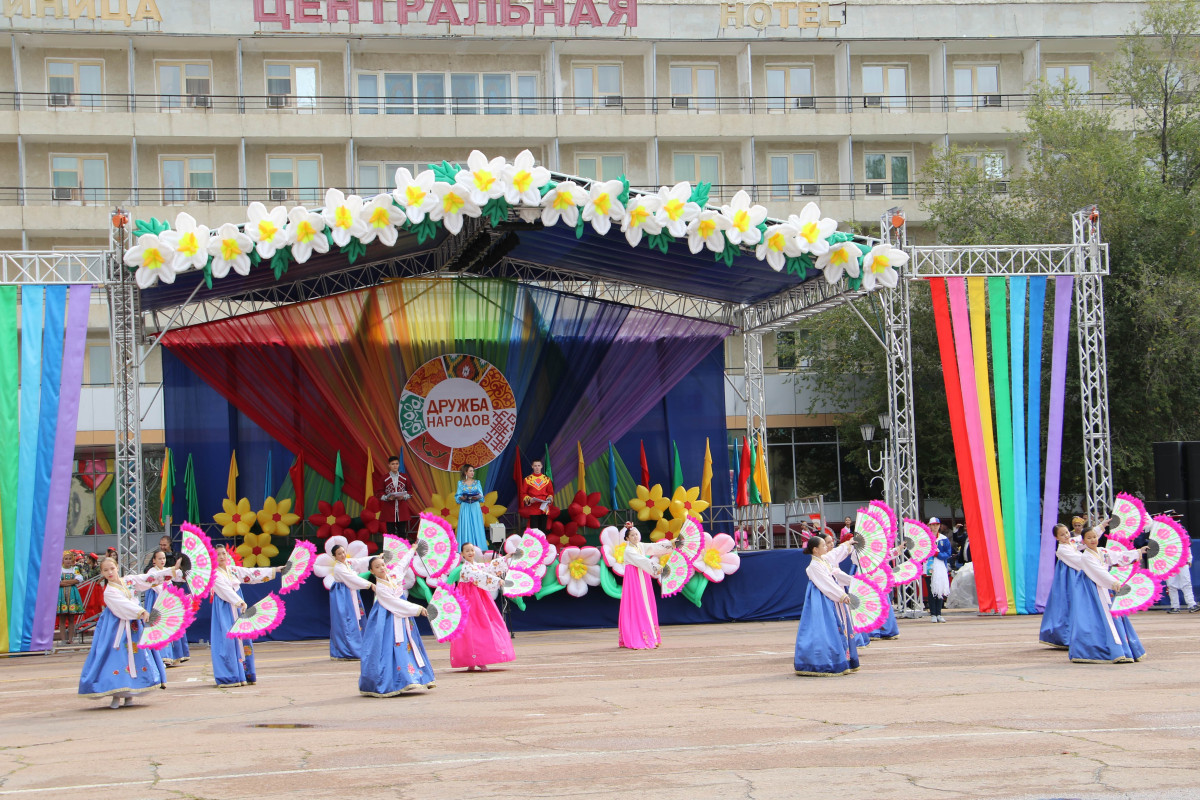 «Дружба народов» ұлттық мәдениеттерінің ашық қалалық фестивалі