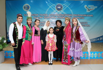 Талдықорғандағы Достық үйіне - 10 жыл