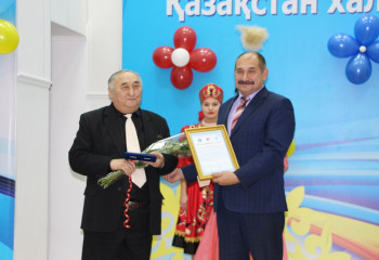 Жүлделер өз иелерін тапты