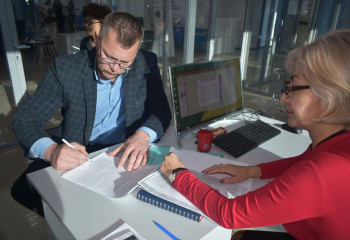 ОРАЛ ҚАЛАСЫНДА ҚЫЗМЕТ КӨРСЕТУШІ КОМПАНИЯ МЕН ҮЙ ТҰРҒЫНДАРЫ АРАСЫНДАҒЫ ДАУ СОТҚА ДЕЙІН МЕДИАТИВТІ ЖОЛМЕН ШЕШІЛДІ