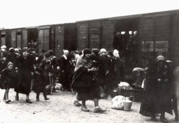 Ахыска түріктерінің Қазақстанға жер аударылғанына – 74 жыл