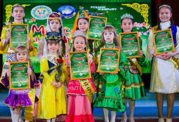 Петропавлда кішкентай татар аруын таңдады