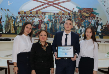 Қарағандыда «Мен қазақша сөйлеймін акциясына» қатысушылар бейнесюжеттер мен театрландырылған қойылымдар ұсынды