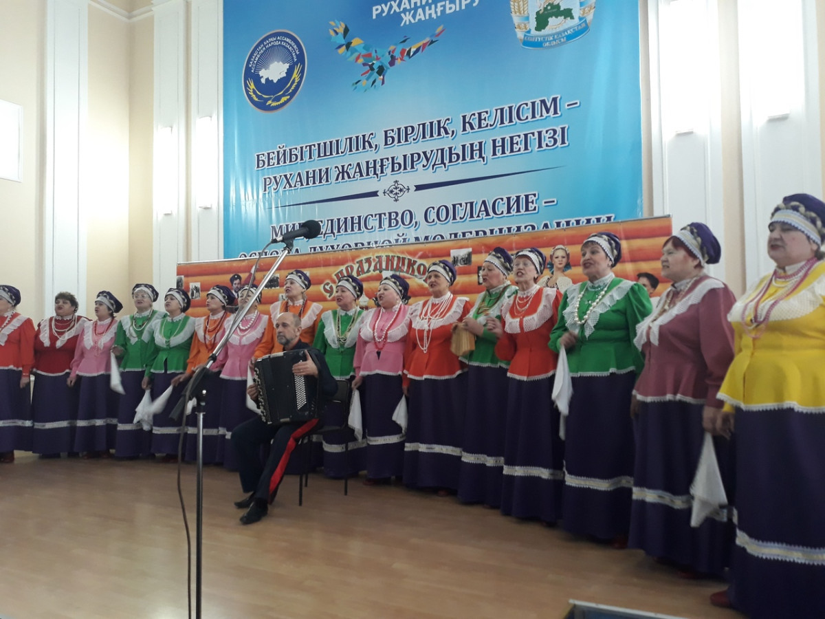 Петропавлда «Звонница» орыс және казак әндері халық хорының есептік концерті өтті