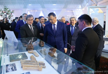 ЖАНСЕЙІТ ТҮЙМЕБАЕВ: АЛҒЫС АЙТУ КҮНІ ҚАЗАҚСТАН ХАЛҚЫН ЖАҚЫНДАСТЫРА ТҮСТІ