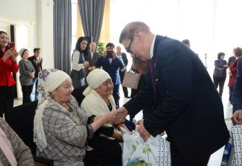 Шымкентте Алғыс айту күні бір апта жалғасады