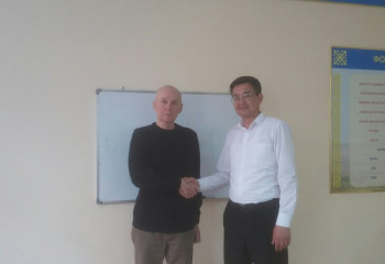 Поляк волонтеры: Маңғыстаудың киелі жерлерін аралап, ауылға барып шопанның тұрмысымен таныссам деймін