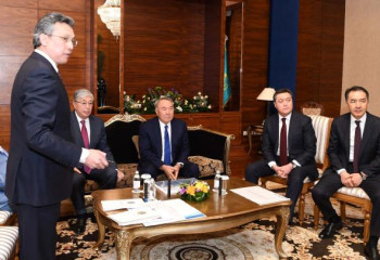 Қазақстанның Тұңғыш Президенті елорданы одан әрі дамыту жоспарымен танысты