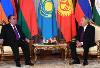 Нұрсұлтан Назарбаев Тәжікстан Республикасының Президенті Эмомали Рахмонмен кездесті